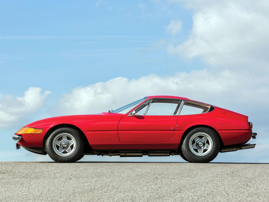  Ferrari 365 GTB/4 Daytona 1968 года  (UK) (фото 10 из 23)